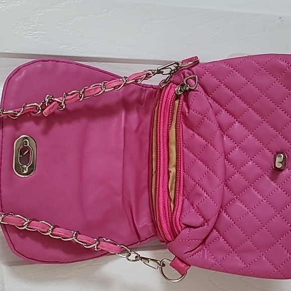 Pink Purse - Picture 6 of 9